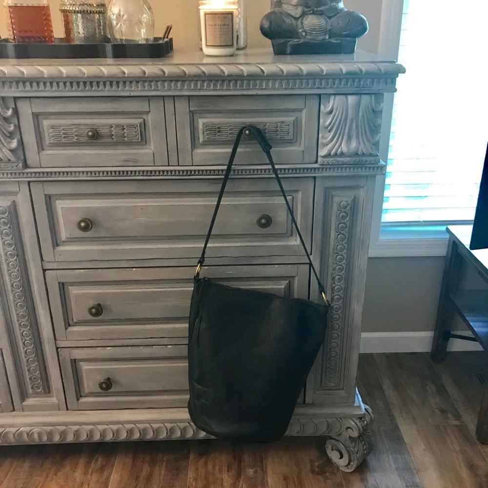 Madewell Lisbon O ring bucket bag